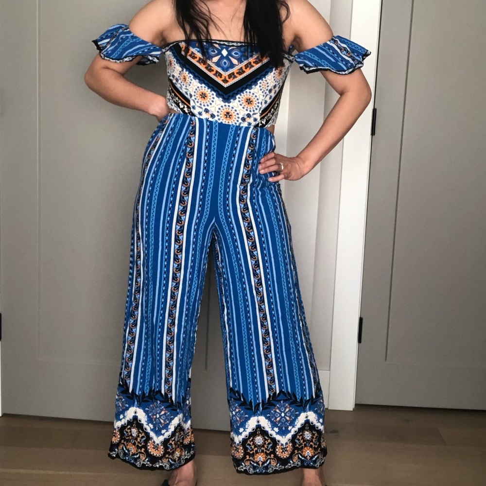 Boho Batik Printed Off-The-Shoulder Cut Out Jumpsuit